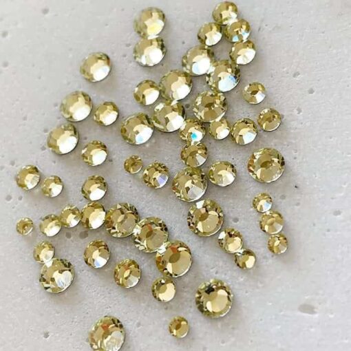 Diamants | Jaune Lys par Marie Ève Mongeau