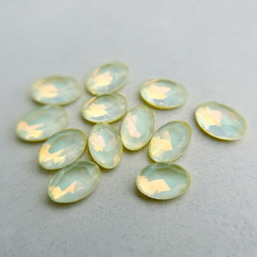 Diamants | Jaune pastel Ovale Marie Eve Mongeau