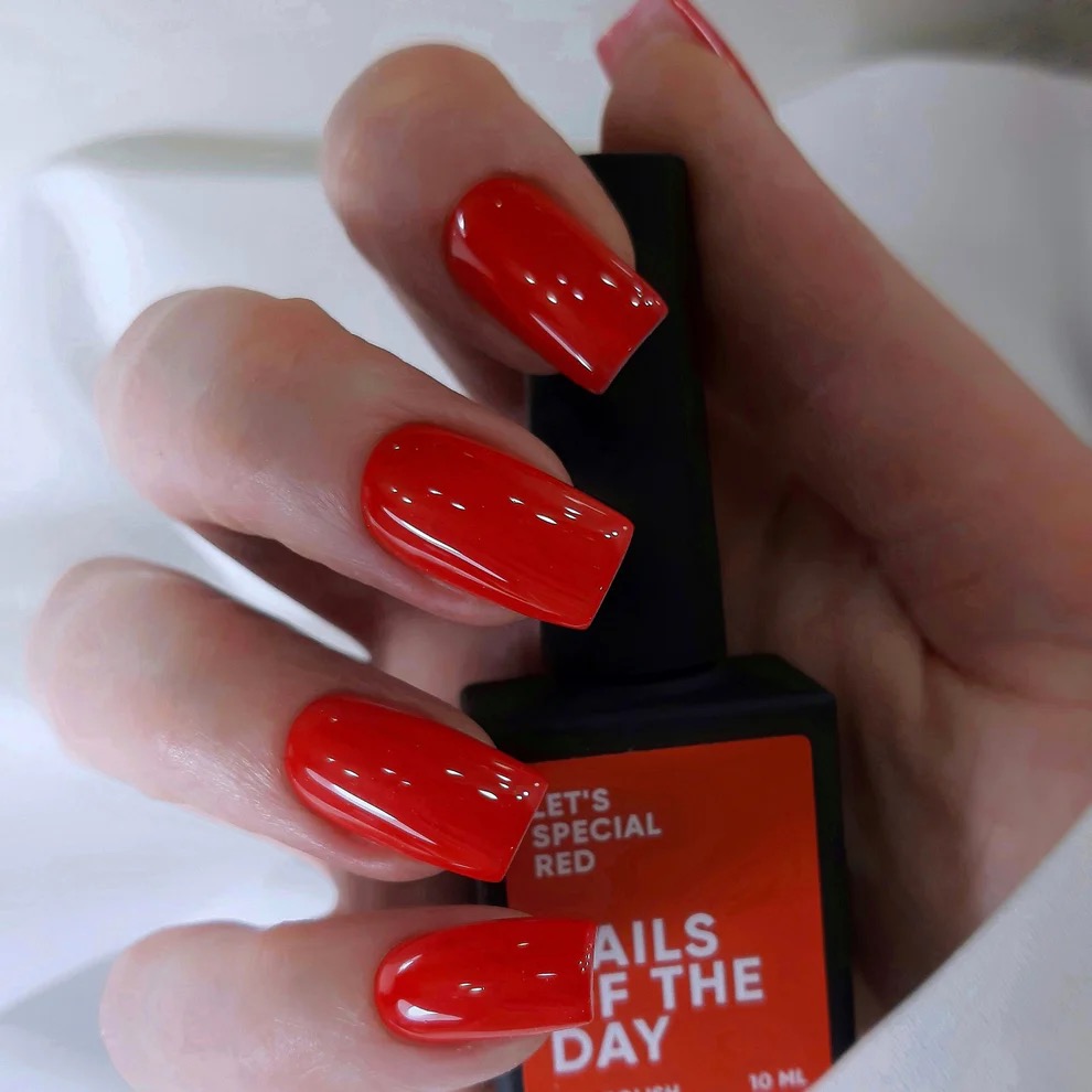 125 Let's Special Red vernis semi permanent 10 ml sans Hema - NOTD – Image 3