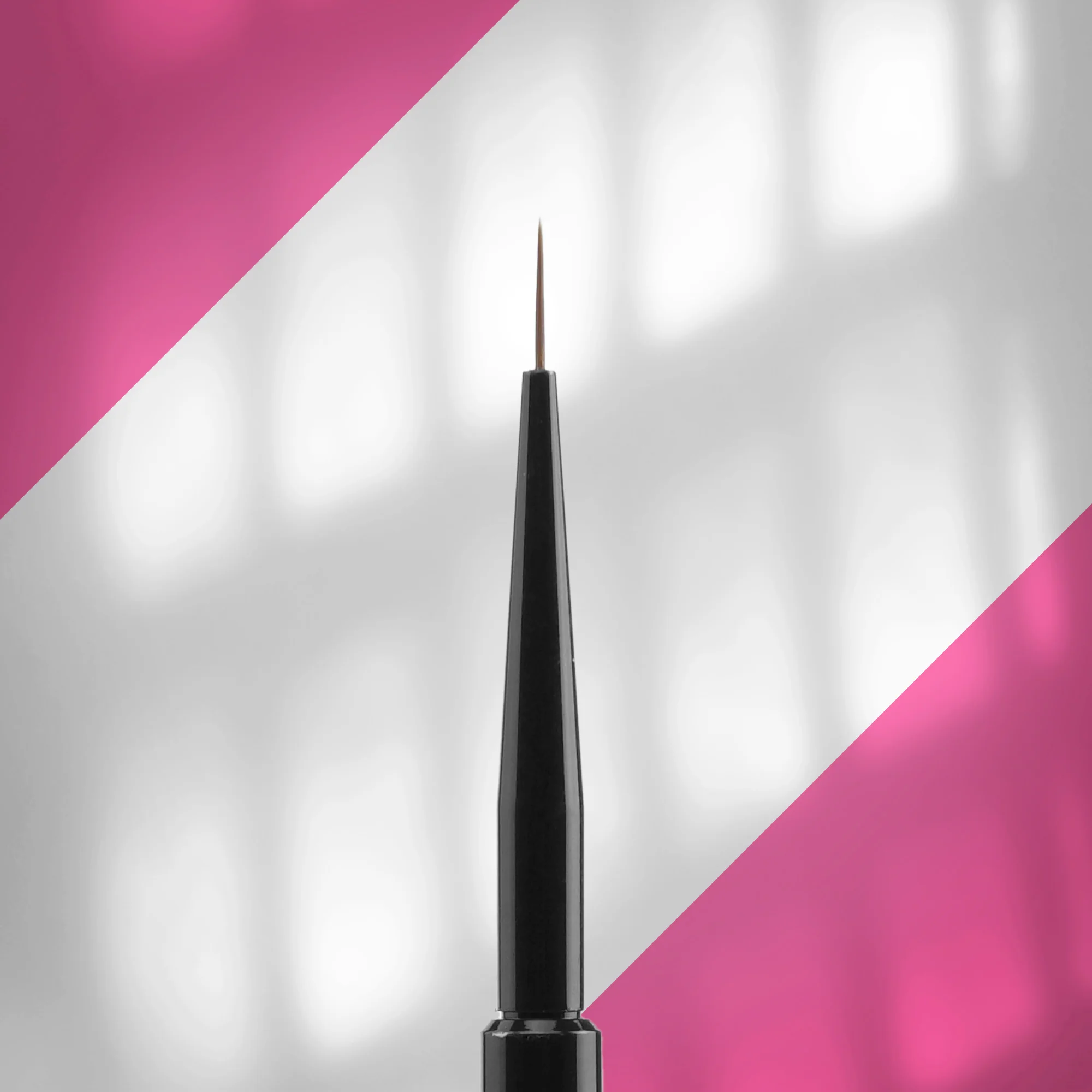 Staleks Pro - Pinceau Liner EXPERT Largeur 1mm / Longueur 7mm