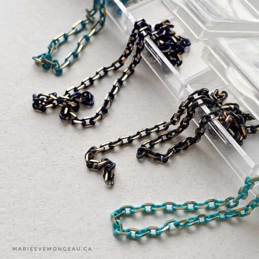 Bijoux | Coffret chaine coloré doré | Marie Ève Mongeau