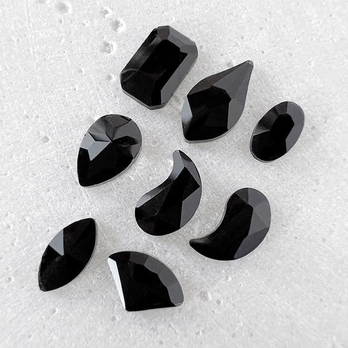 Diamants formes | Satin Noir | Marie Ève Mongeau