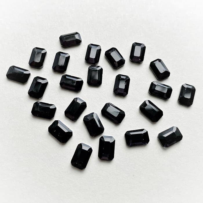 Diamants formes | Satin Noir | Marie Ève Mongeau – Image 3