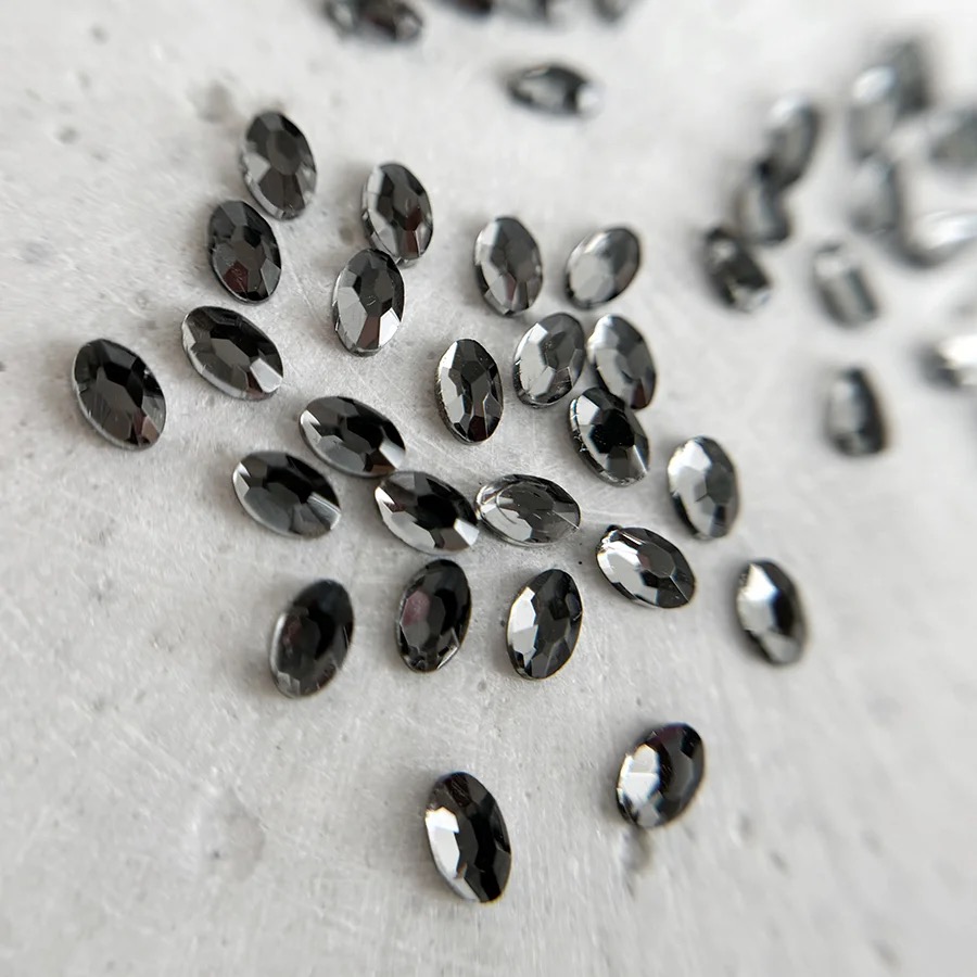 Diamants formes Minis | Argent Foncé | Marie Ève Mongeau – Image 3