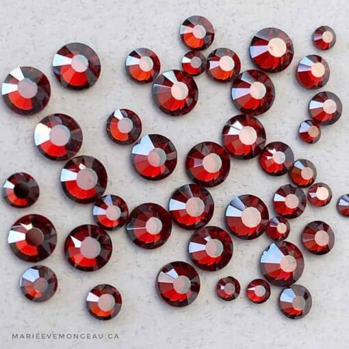 Diamants | Rouge Cramoisi par Marie Ève Mongeau