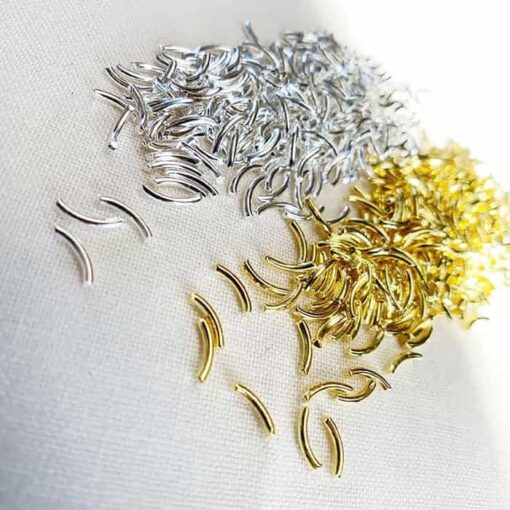 Bijoux | Barre Courbée par Marie Ève Mongeau