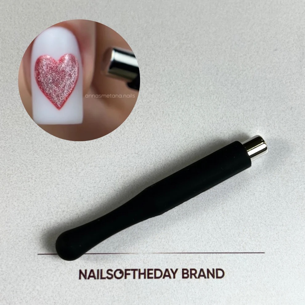 Aimant Cat Eye | Nails Of The Day